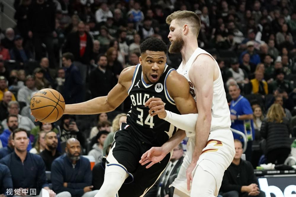 的首个赛季 的首个赛季