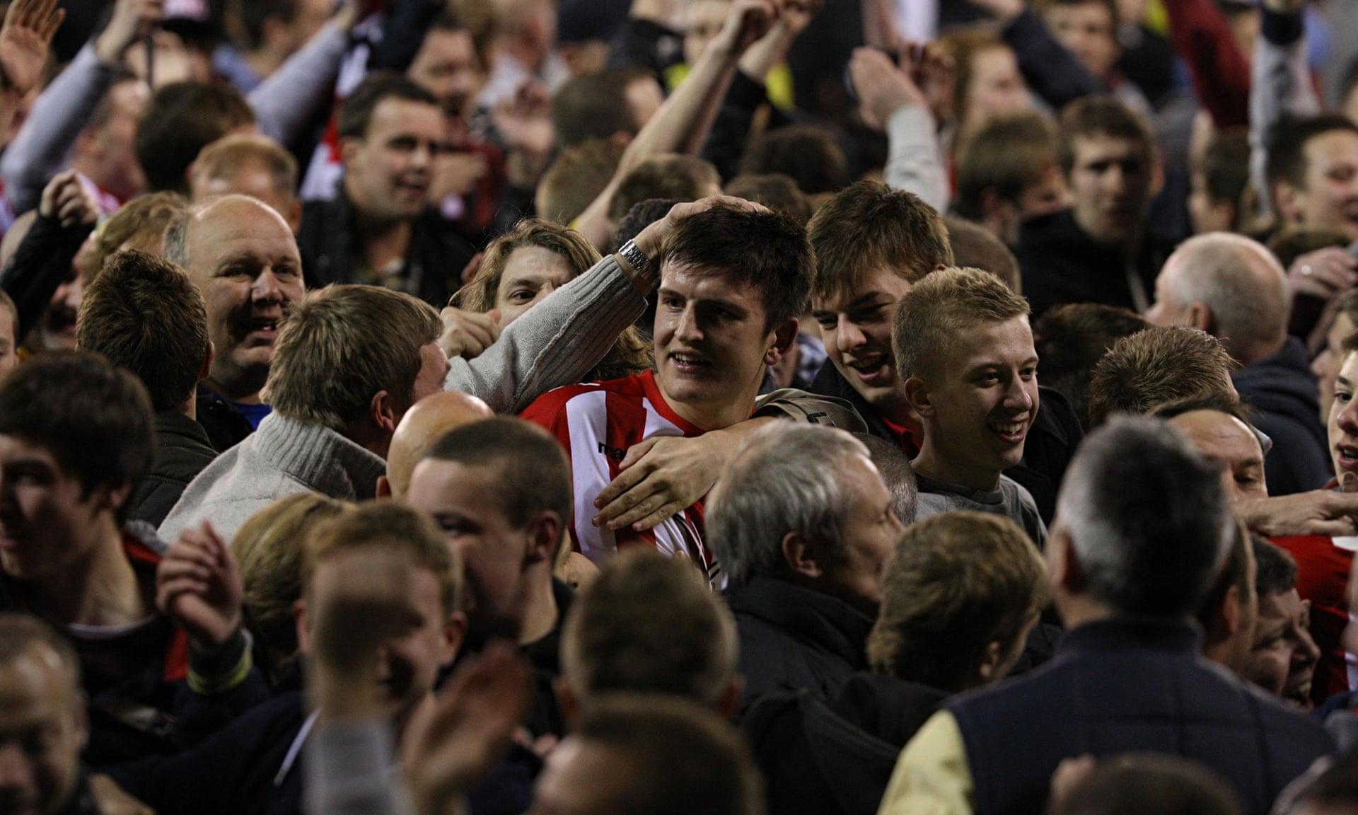 他蓬勃发展 他蓬勃发展