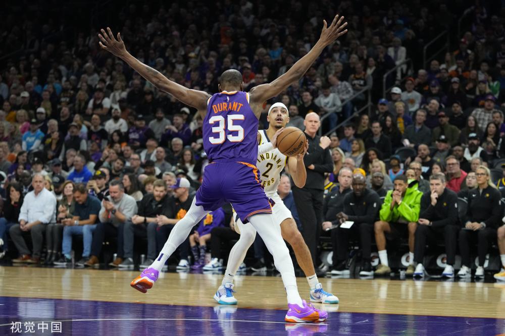 由地施展影 由地施展影