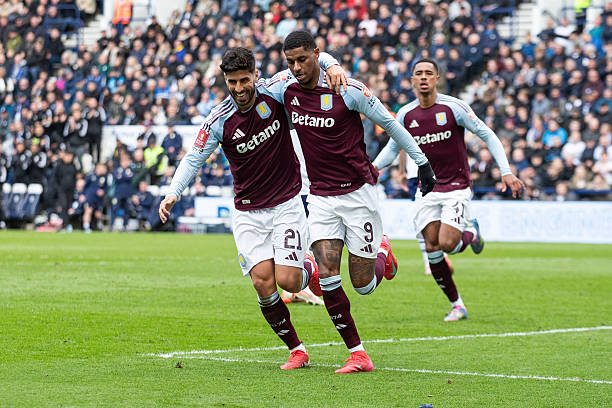 国际跳棋是 国际跳棋是